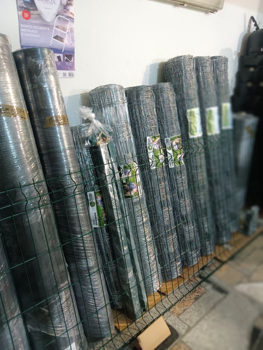 Rede ovelheira ligeira zincada de nó