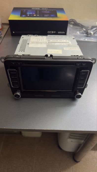 Продам автомагнитолу RNS-510 Continental для Volkswagen