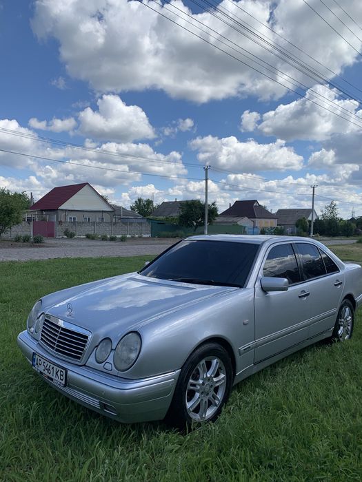 Мерседес 210 E class E320