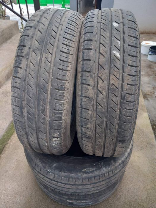 Продам шини літо комплектом