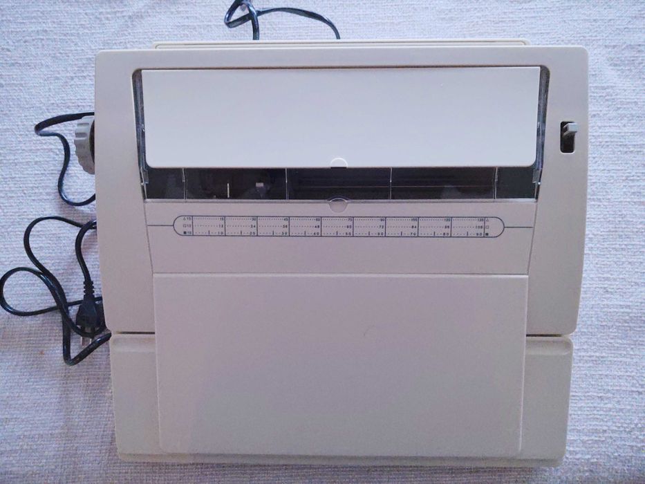 Máquina de escrever elétrica BOHSEI AX 100