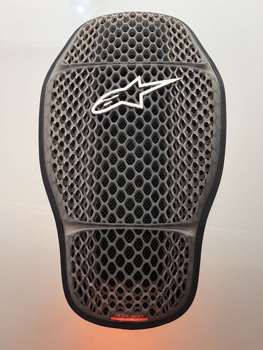 Alpinestars protecao das costas