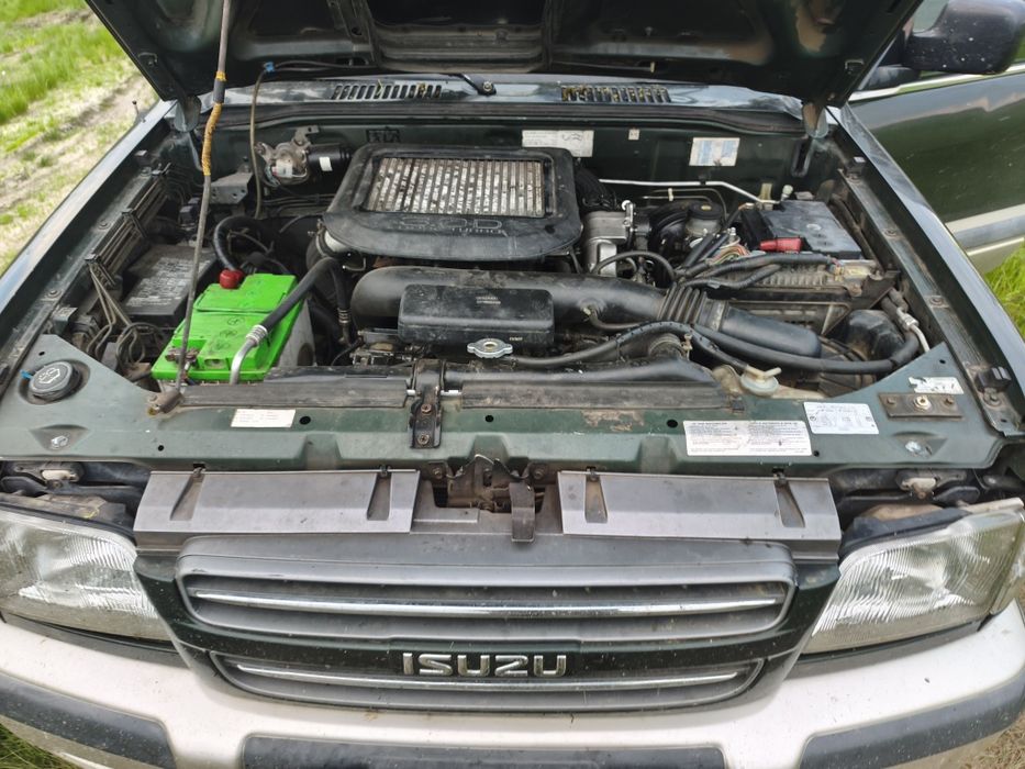 ISUZU TROОPER 3.0D; Ісузу Трупер 3.0Д