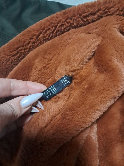 Куртка-бомбер від ZARA