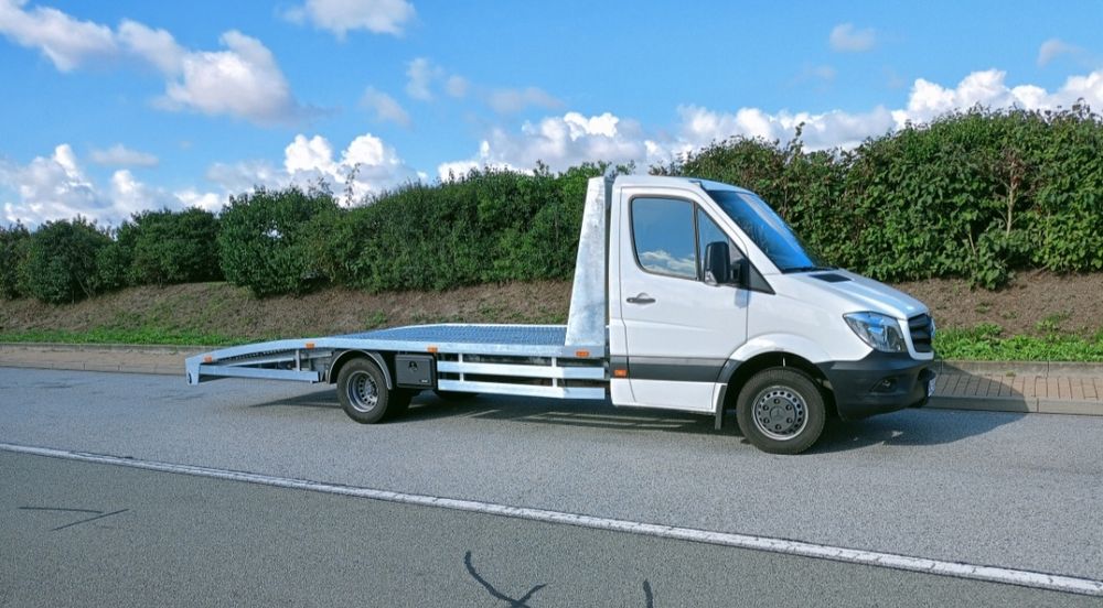 Transport laweta autolaweta pomoc drogowa