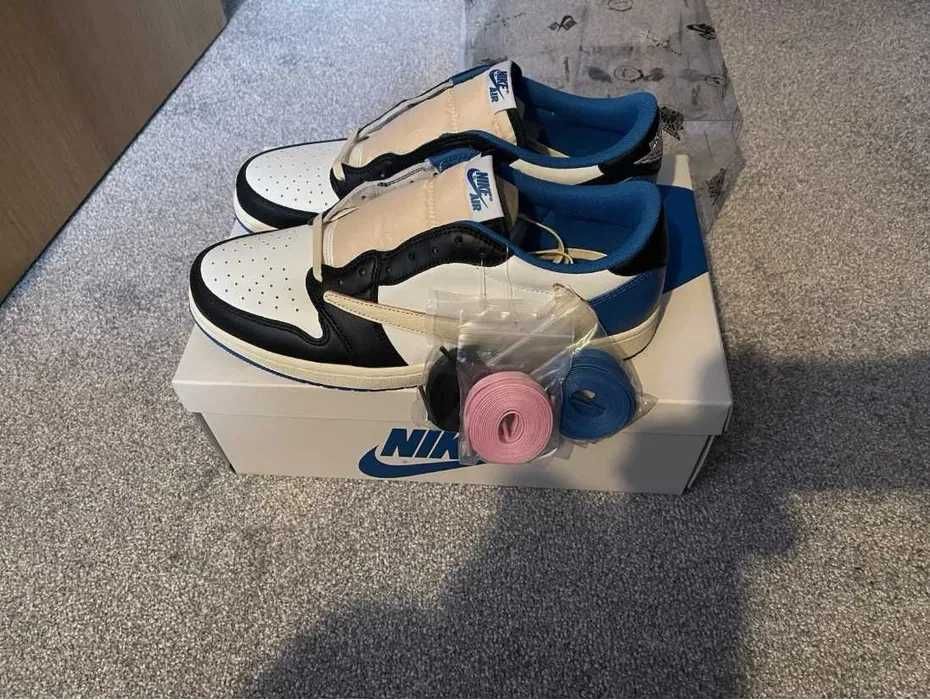 Jordan 1 Retro Low OG SP Fragment x Travis Scott R.45