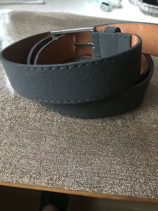 Pasek damski szary eko 119x7 cm Butik.