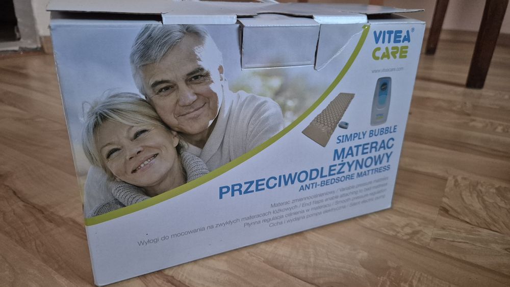 Materac medyczny przeciwodleżynowy