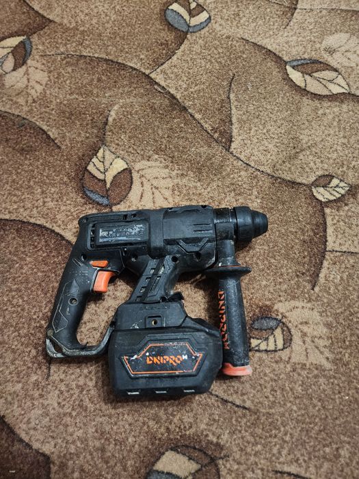 Перфоратор дніпро м