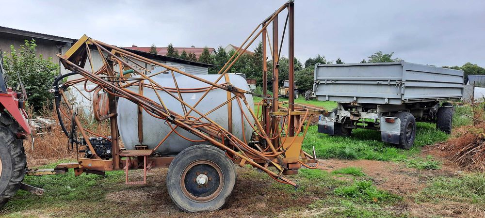 Opryskiwacz 18 metrow