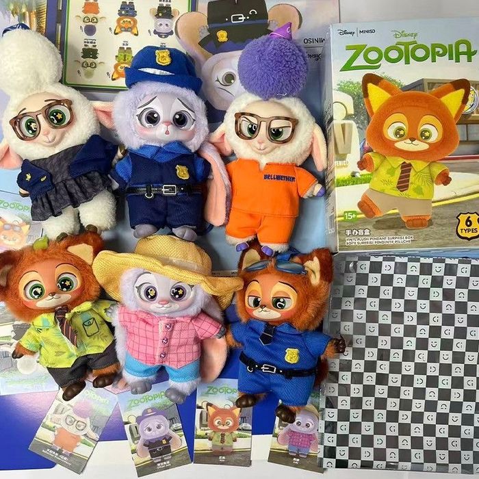 Іграшка-брелок сюрприз Звірополіс Зоотопія брелок Дісней, Zootopia