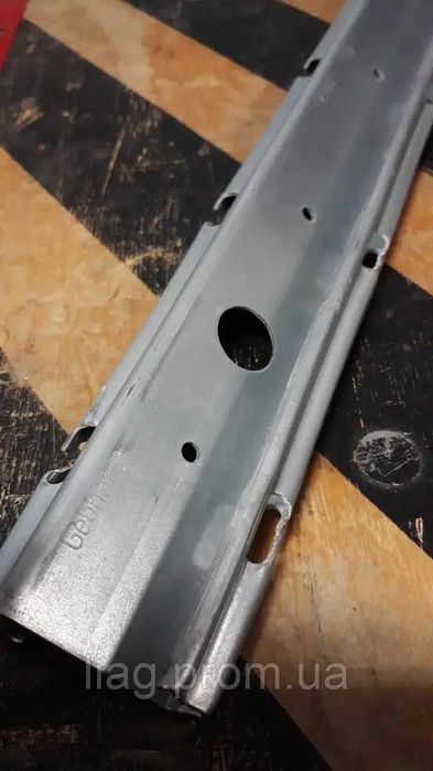 Виноградний стовпчик,оцинк. (опора, столбик) Fructus Z5, 2.4m, 1.5mm