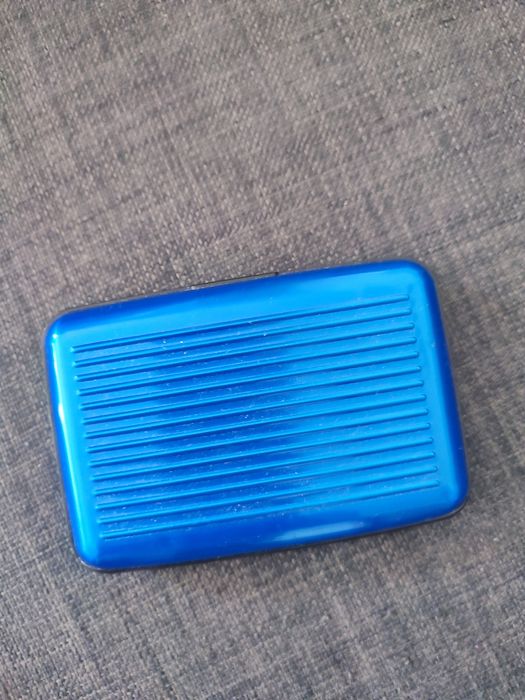 Etui aluminiowe na karty dokumenty