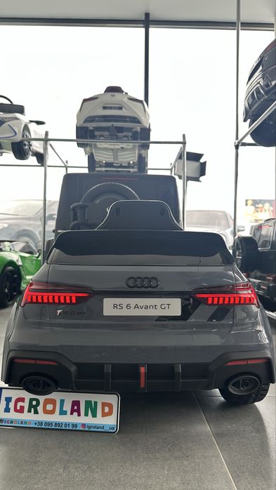 Дитячий електромобіль Audi RS6 Avant GT  — стильна та потужна ліцензійна модель для дітей від 1 року.