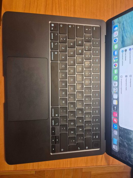 Macbook air 13,6" 2024 m4 ,16/256