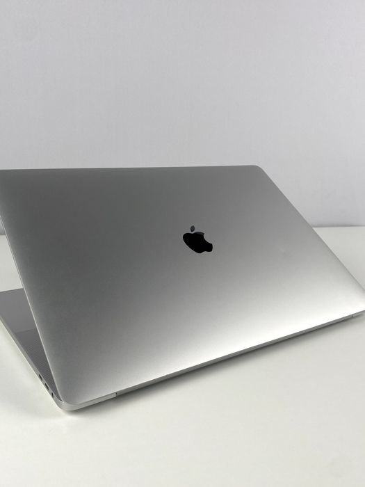 Ecrã Retina MacBook Pro 16" 2019 Cinzento Claro | Modelo A2141