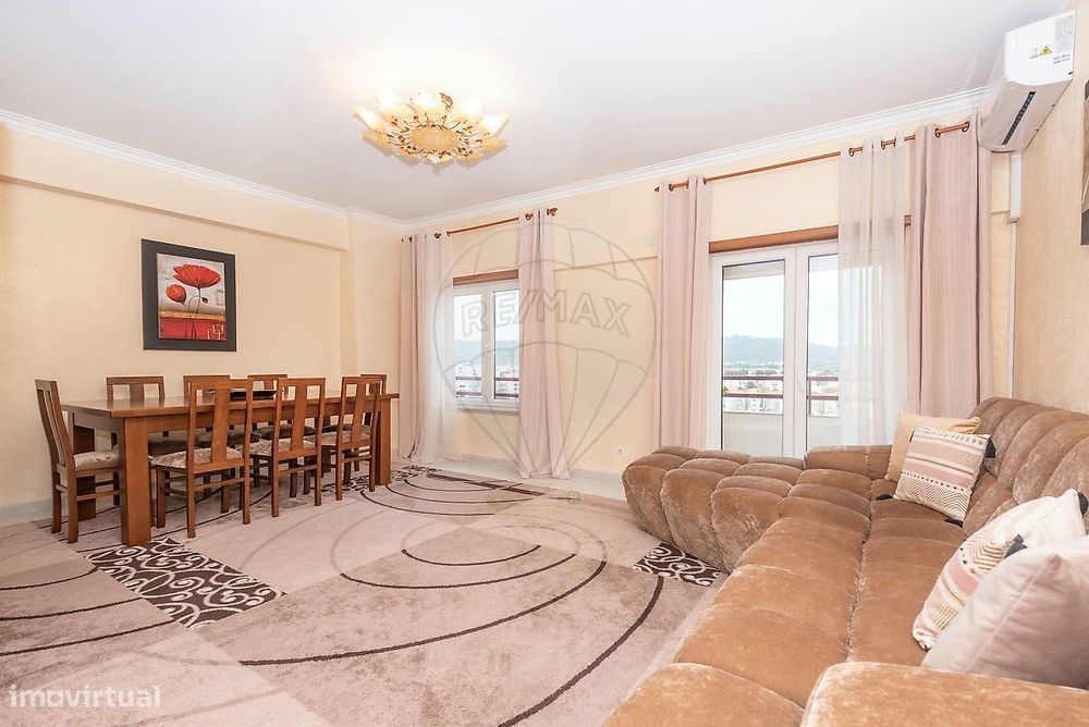 Apartamento T3 para venda — São Sebastião, Setúbal