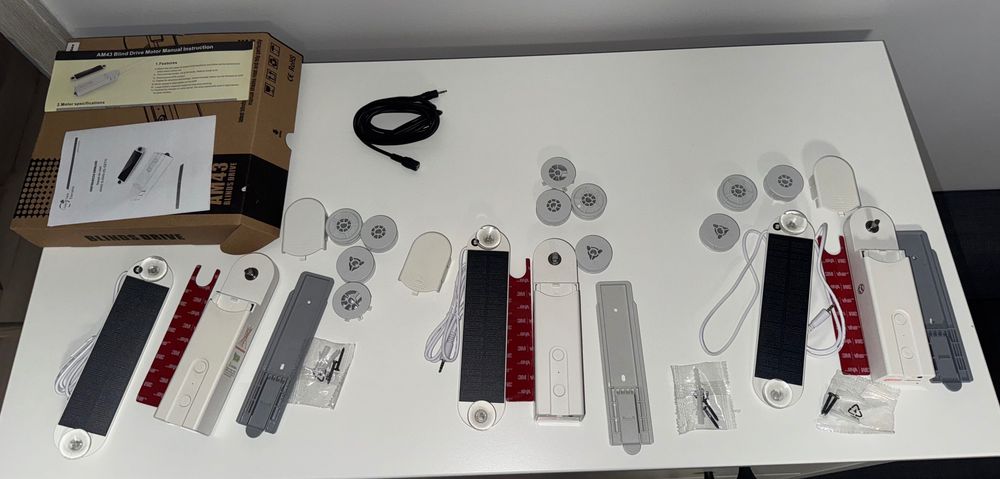 Tuya Zigbee - Silniczek na rolety/żaluzje (Moes AM43) 3 sztuki