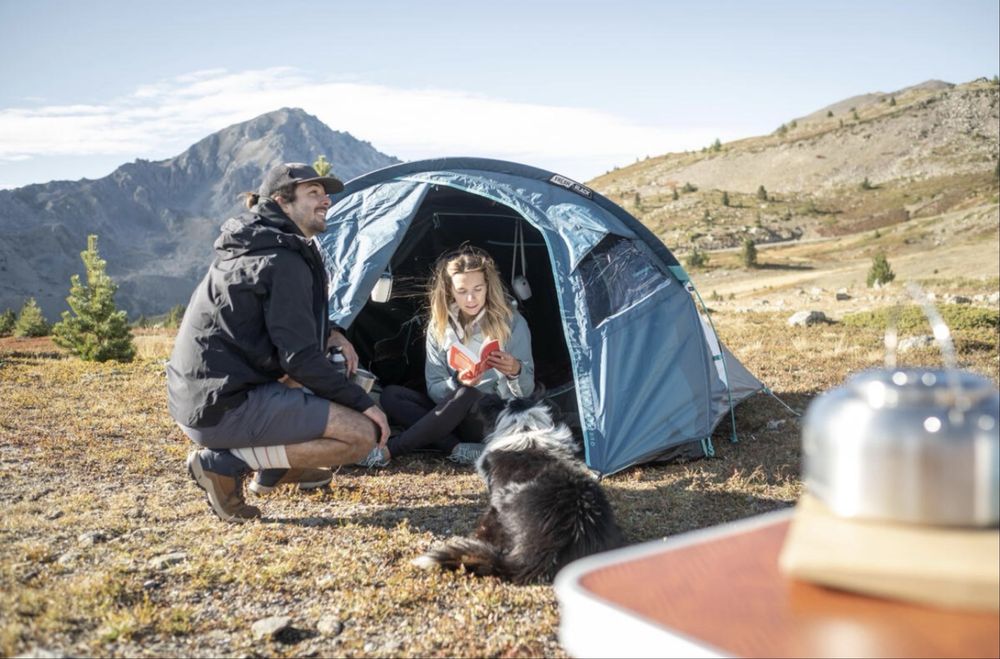 Кемпінговий намет Quechua MH100 Fresh & Black XL на 3 особи