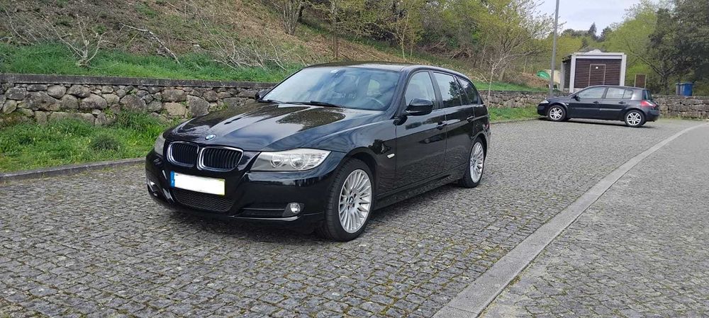 BMW 318 Touring - Diesel - Ano 2010 - Nacional