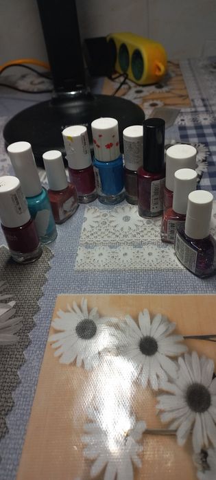 Набір лаків для манікюрю ном 4 - ціна за весь набір