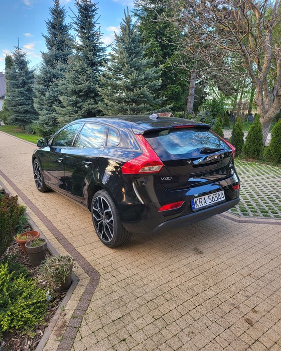Volvo V40 Momentum