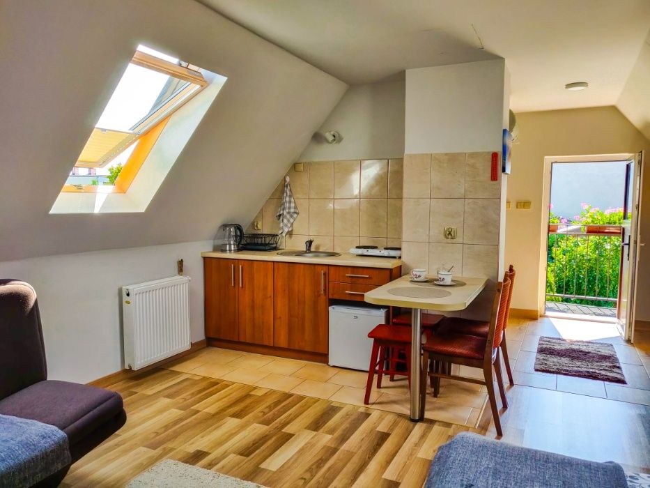 Pokoje nad morzem- całoroczne /z aneksem kuchennym i łazienką /