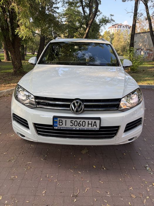 Продам  vw touareg 3.0 tdi. Ідеальний. Офіційний