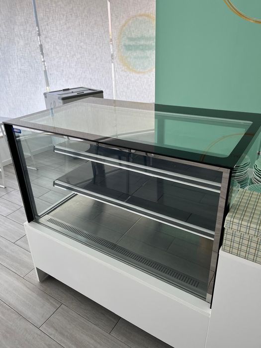 Vitrine refrigerada
