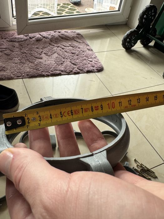 Obejma do rur kanalizacyjnych 10 szt. 110 mm