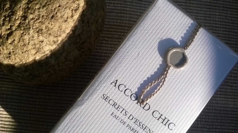 Perfum woda perfumowana Accord Chic Yves Rocher 50 ml