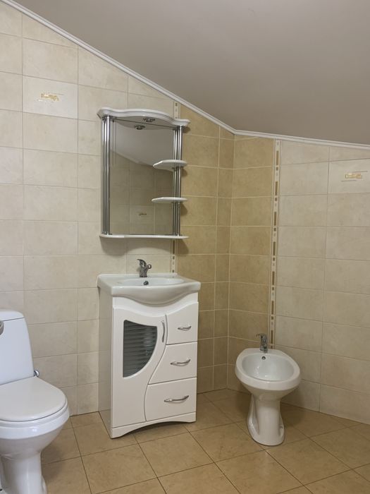 Продаж квартири 4кімнати вул Шептицьких ( універ)