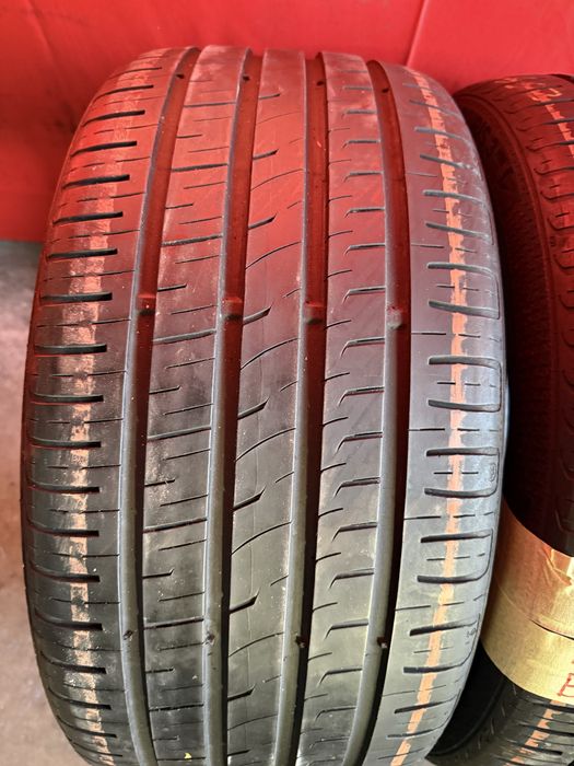 Pneus 255/40/19 Barum Impecaveis