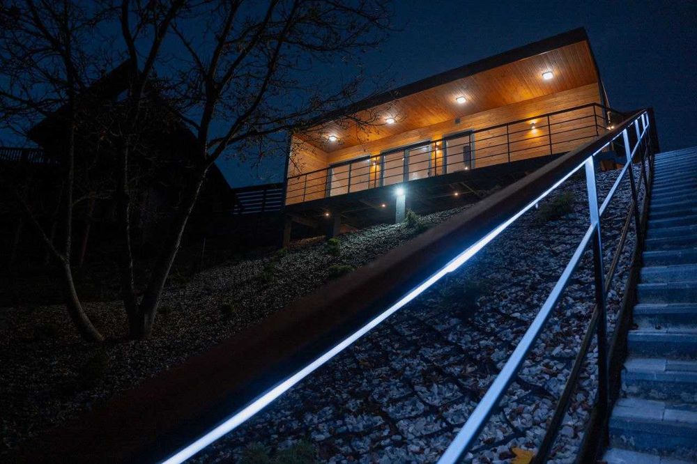 Котедж під ключ 105 м² з ремонтом та виходом до річки в м. Яремче