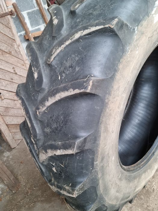 Opony 520/85/38 Michelin i Firestone