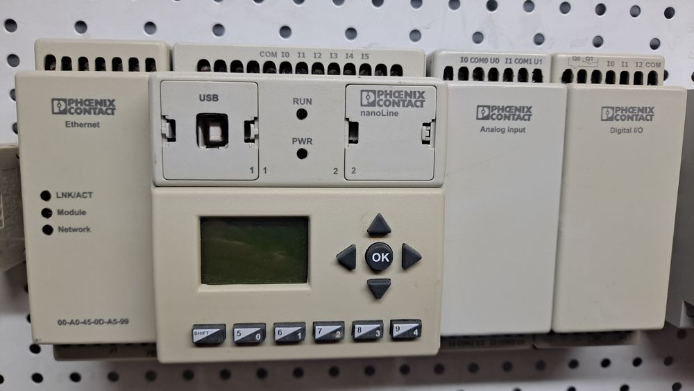 Simatic S7 200 +EM223