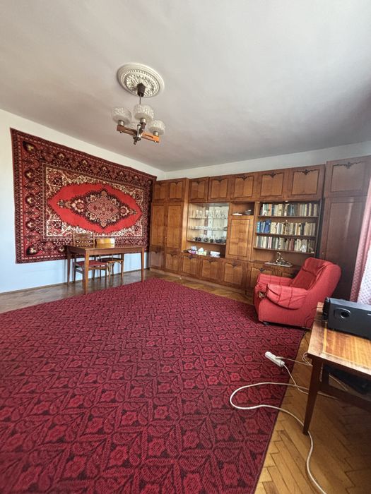 Продається будинок поруч з м.Шептицький