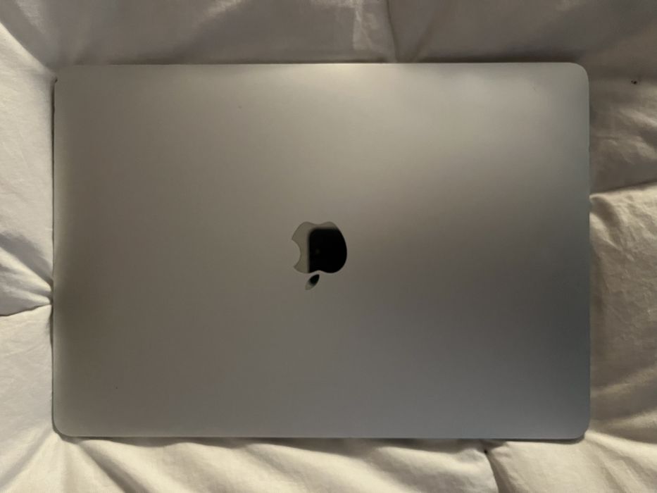 Macbook Air Retina 13” 2019