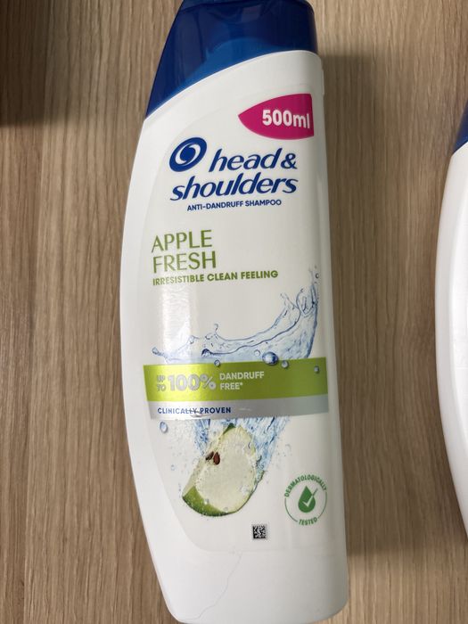 head and shoulders shampoo