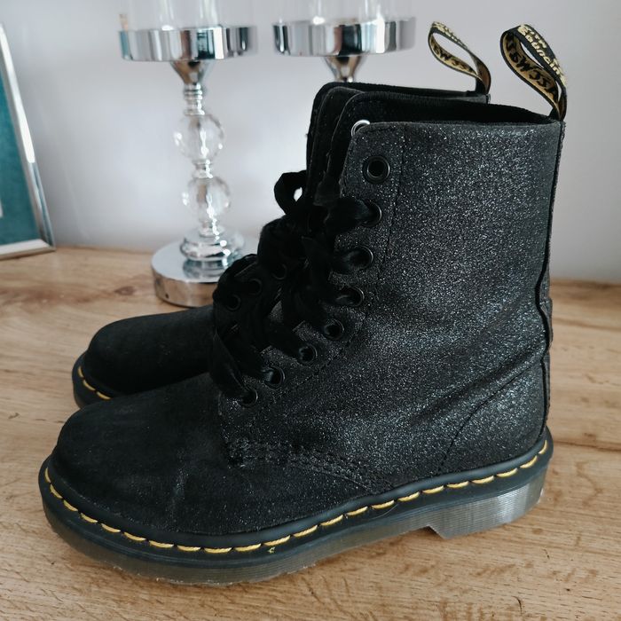 Botki dr Martens 36 czarne brokat