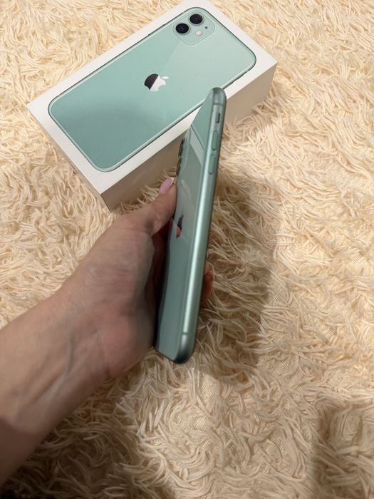 Iphone Apple 11/ телефон