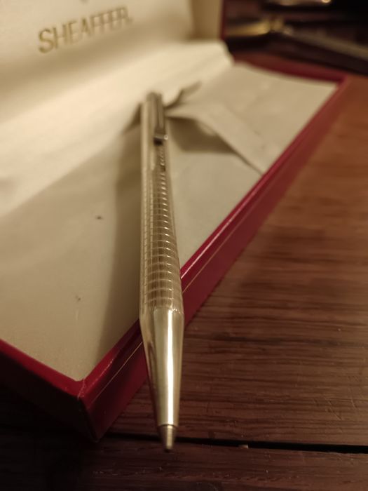 Canetas - esferográfica Sheaffer Targa em prata