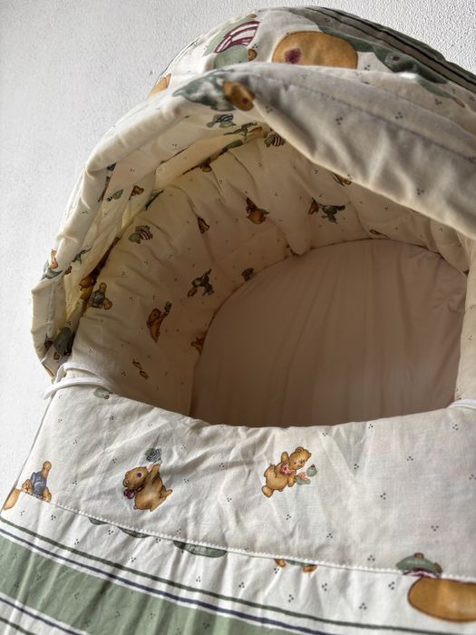 Alcofa bebé + cesto para produtos