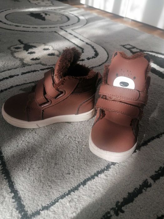 Sneakersy zimowe r. 23 Sinsay
