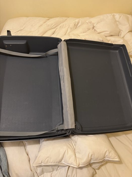 Mala samsonite de porao