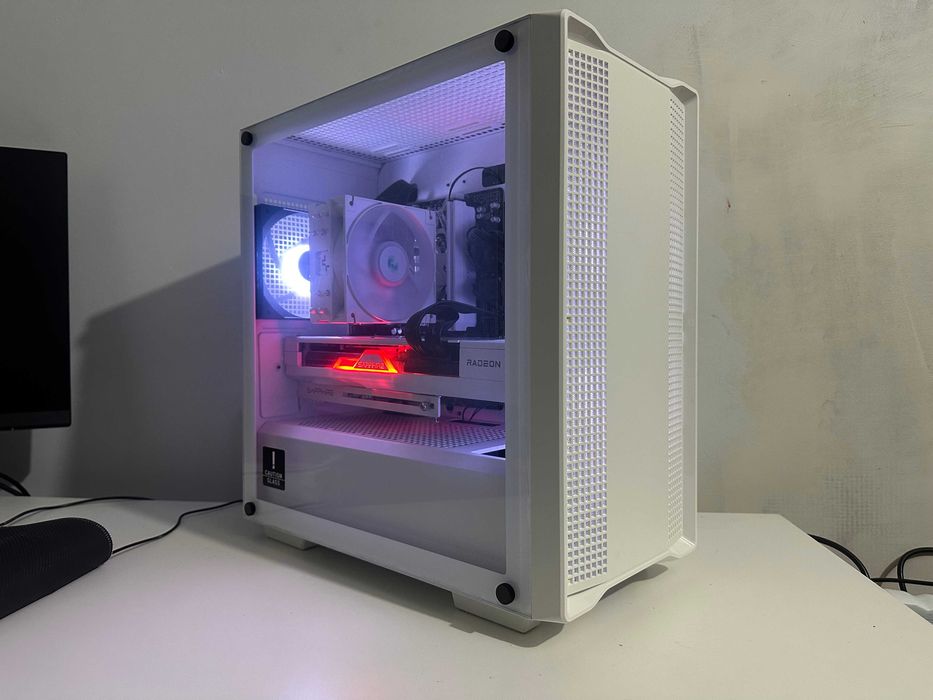 Komputer do gier i5-14400F  RX 9060 XT 512GB 16GB FV23% Gwarancja 24M