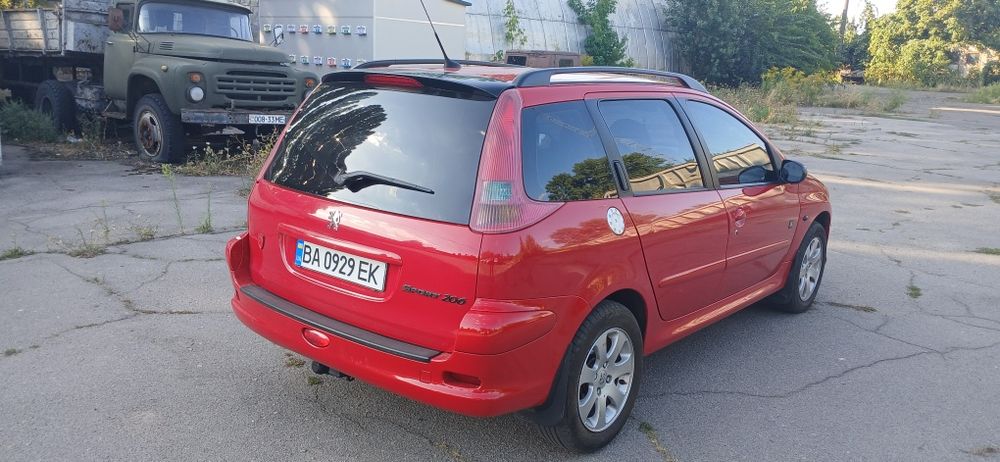 Продам автомобіль Пежо 206 Спорт