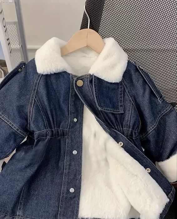 Куртка тепла джинсова