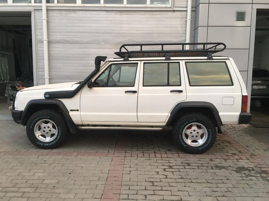 Jeep Cherokee XJ limited