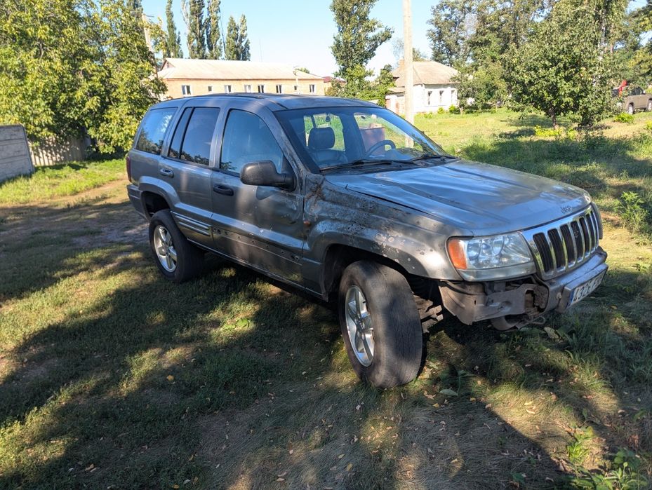 Продам автомобіль jeep